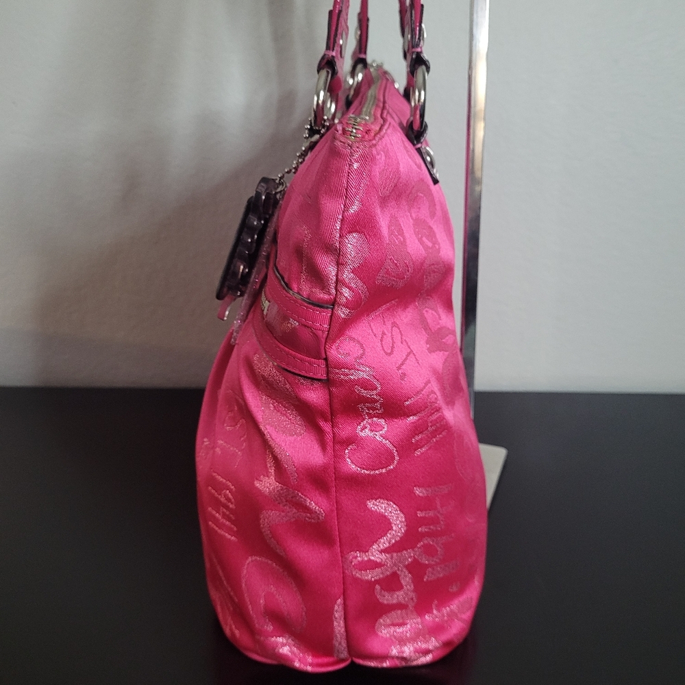 Coach Poppy Graffiti Scribble Shoulder Bag - Picture 15 of 15